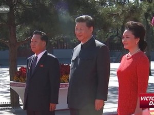 传:金正恩要坐在习身边阅兵 被拒后大耍脾气(图)