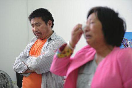 父亲倒车致儿子身亡 一年后被指控交通肇事罪(图)