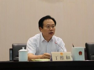 江苏贪官收大笔贿赂回赠假画  不敢收张大千画作