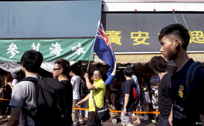 香港旅游零售入寒冬 昨日仍再现"反水货客"行动