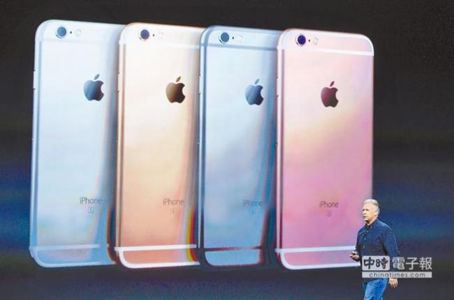 中国人开抢iPhone6s “玫瑰金”炒到定价3倍(图)