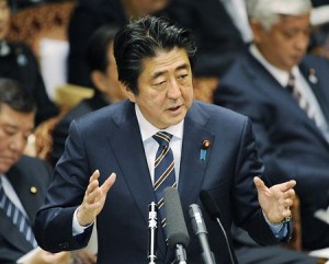 快讯：安倍不经投票再次当选日本自民党总裁(图)