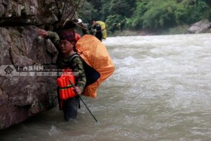 广西17名失联驴友被救后每人罚千元(高清组图)