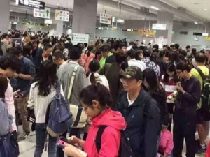 40万大陆游客国庆七天赴日本扫货1000亿日元(图)