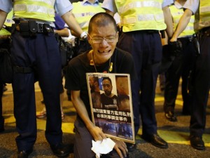 内地客香港被殴身亡 去“港毒”刻不容缓(图)