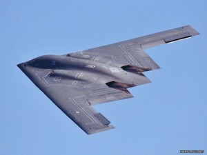 中国战略轰炸机为何要“山寨”B-2？(组图)