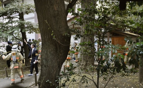 日警方监控发现靖国神社厕所爆炸案可疑男子(图)