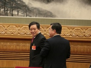 传周本顺当习近平面“感恩”周永康(图)