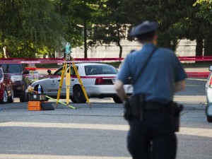 美国科罗拉多州街头上演持枪滥射 4人死亡