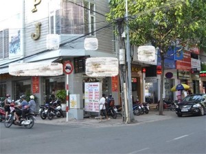 中国籍男子诈骗越南金店百亿越盾 轰动越全国被捕