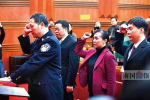 广西柳州4位副市长辞职全部调离 市长曾溺亡(图)