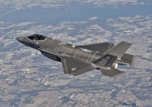 外媒重提中国"黑客部队"窃取F-22和F-35图纸(图)