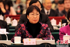 八卦：深圳高官死得不明不白 为保江泽民和她？