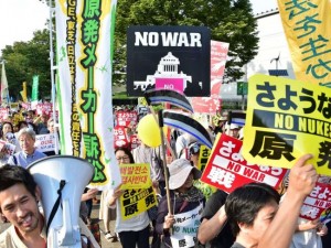 安倍不再避讳战争 日本将向中国开第一枪(图)