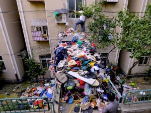 外媒：中国经济最关键一部分 正变成垃圾倾倒场