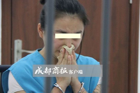 女主播拍"2男2女"淫秽视频 迪拜回国当晚被抓(图)