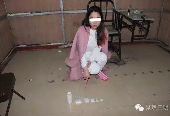 福建警方打掉特大吸贩毒团伙 女头目指认现场(图)