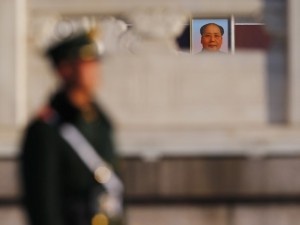 习近平强硬发声 绝不在意识形态上妥协(图)