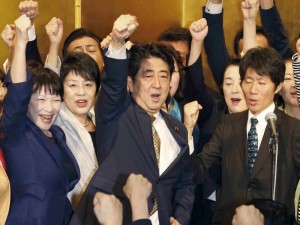 日参议院选战开打 安倍修宪遭最强阻击(图)