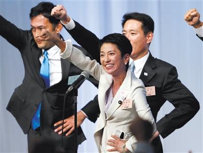 华裔女子当选日本最大在野党党首  父亲是台湾人