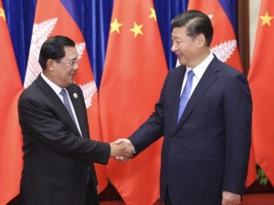 布局东盟峰会 中国出手柬埔寨震动美国(图)