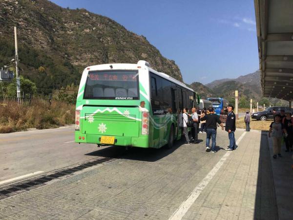 山西五台山景区整改后黑导游、票贩子仍泛滥(图)