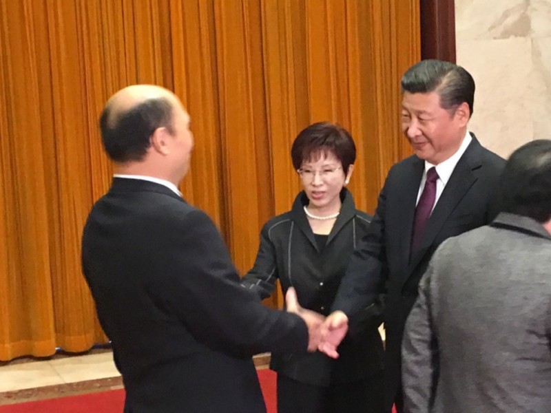 习近平接“绣球” 认同国民党和平政纲(图)