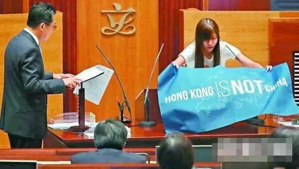 游蕙祯不服判决 致信英国求关注 香港舆论不屑