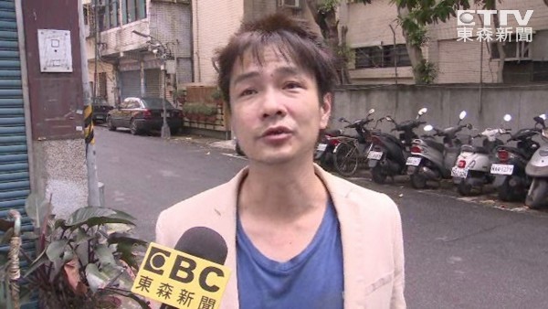 他曾是小虎队接班人,染上毒瘾如今超市偷狗粮(图)