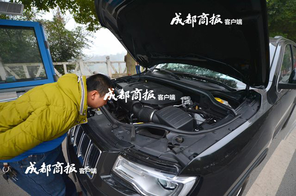 成都一男子55万买进口车 车管所：天津爆炸事故车