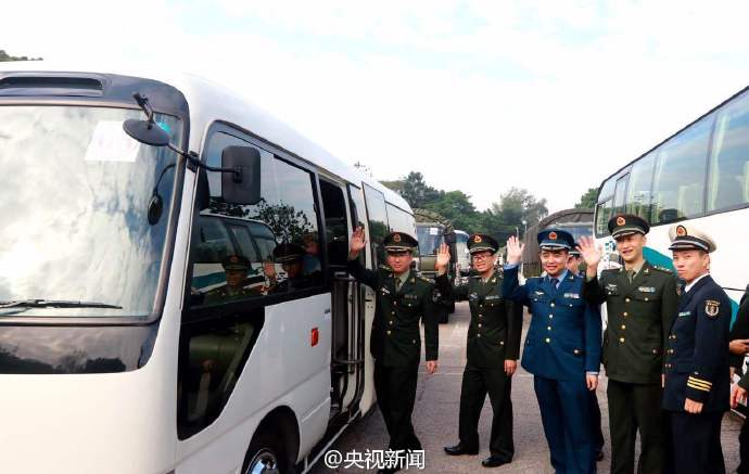 驻香港部队完成第十八批干部轮换 人员总数没变化