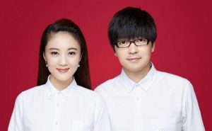 他们凭借《星光大道》走红，相恋12年终结婚 (图)