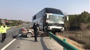 安徽“死亡路段”再生惨烈车祸 致4死(组图)