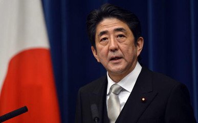 安倍国会答辩读错字 网友：可冲击今年流行语大赏