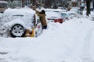 实拍美东今冬最大暴风雪 又成银色大地(高清组图)