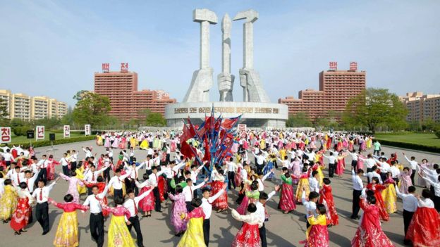 川普和习近平,安倍及默克尔通电话 谈朝鲜局势