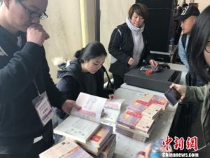 美国留学回国的女孩 为何很难嫁出去？(图)