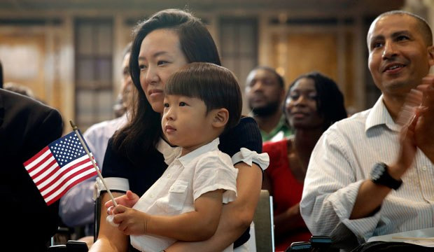 美国人对"亚裔"很迷茫 近半白人认为印度人非亚裔