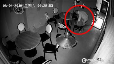 江苏女子醉酒后趴饭店桌上熟睡 遭陌生男强奸(图)